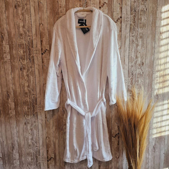 Montblanc Mont Blanc White Unisex bathrobe One Size NEW - Picture 1 of 5